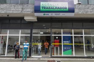 Estado realiza mutirão de empregos com 1.000 vagas nesta quarta-feira em Curitiba
